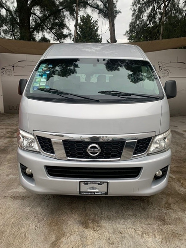 Imagen 3 de 15 de Nissan Urvan 2.5 15 Pas Amplia Aapack Seg Mt 2016