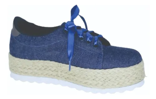 Tenis feminino com solado escuro 2025