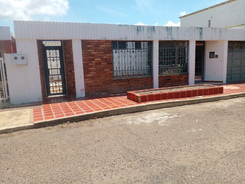 Imagen 18 de 21 de Judithe.venta Casa Maracaibo Calle Cerrada