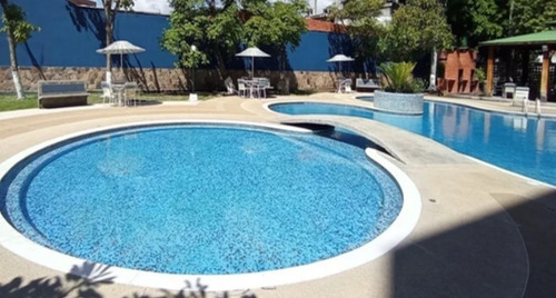 Imagen 5 de 10 de Alquiler Apartamento Centro De Tucacas Con Vista A La Piscina