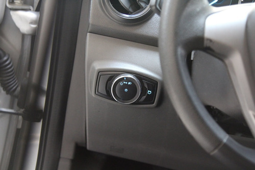 Imagem 9 de 11 de Ford Ka