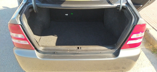 Imagen 15 de 18 de Geely Ck 1.0 Ls