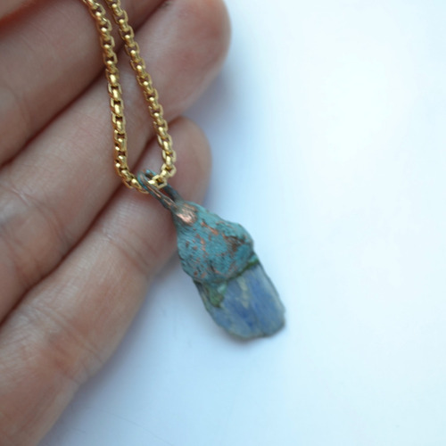 Imagen 3 de 9 de Collar Piedra Cianita, Cadena De Acero Quirurgico, Cod1