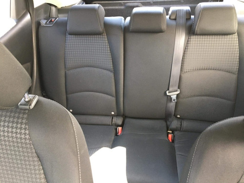 Imagen 11 de 15 de Mazda Mazda 2 2018 1.5 I Touring Mt