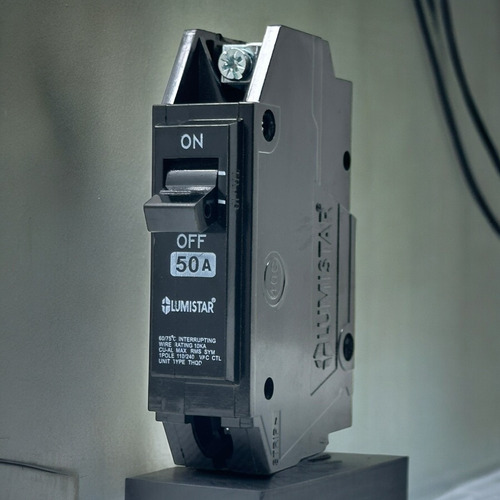 Breaker Superficial Lumistar 50amp Un Polo