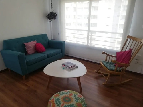 Imagen 3 de 12 de Oportunidad! 2 Dorm, Cochera P/2 Autos, Renta, Cuidad Vieja