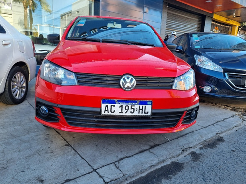 Imagen 3 de 16 de Volksvagen Gol Trend Rojo Usado 2018