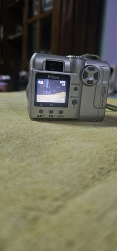 Camara Digital Nikon E775 Gris