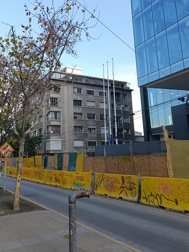 Departamento 1d 1b En Venta P.bustamante / Metro Baquedano