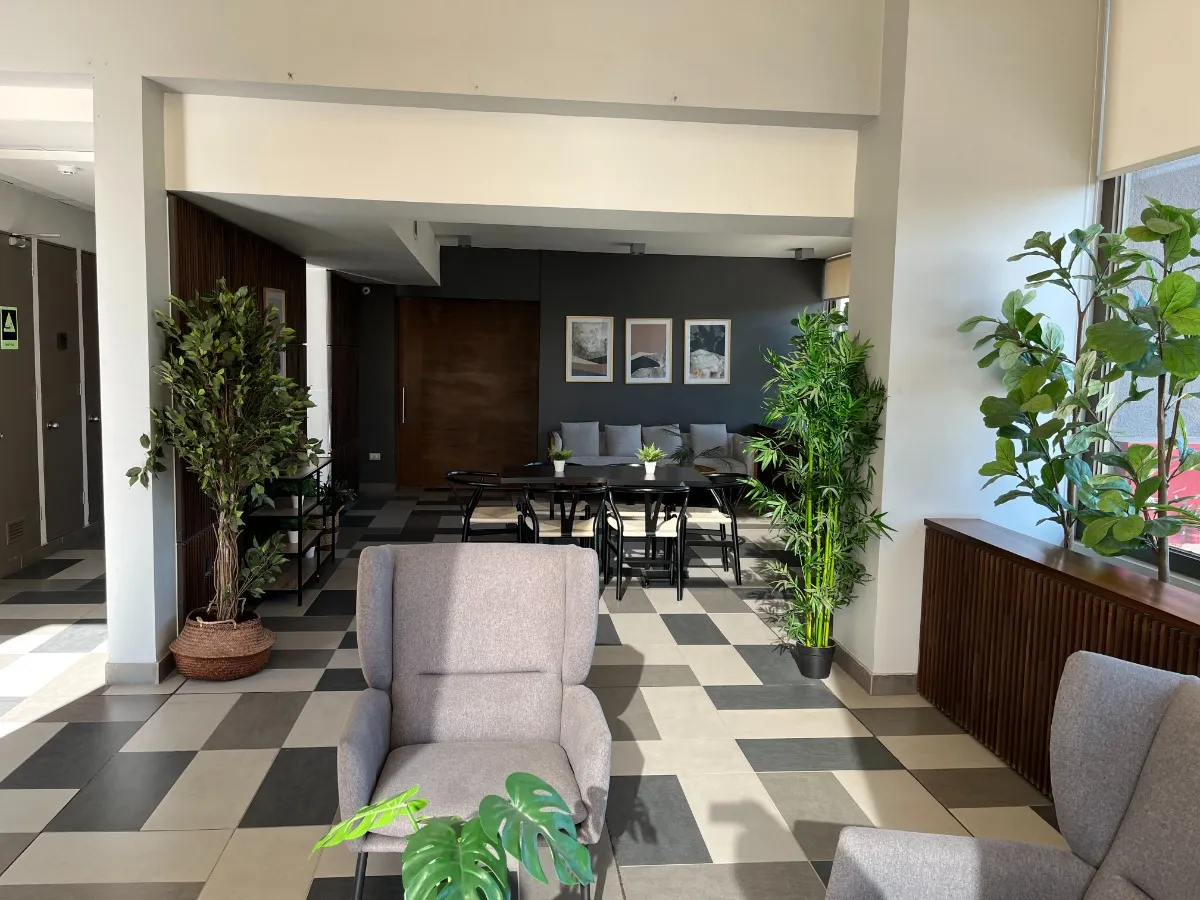 Imagen 2 de 15 de Departamento En Venta 2d/2b Cercano Metro