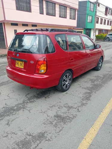 Kia Carens 1.8 Lx