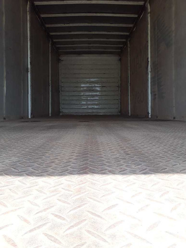 Mercedes Benz Atego 2425