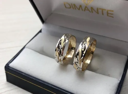 Anillos De Boda Oro Combinado 10k 5mm Ancho