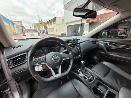 Nissan X-Trail 2.5 Exclusive