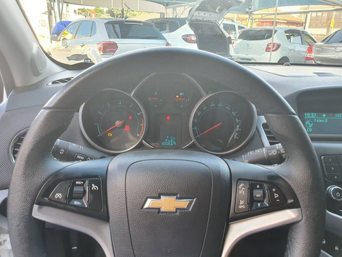 Chevrolet Cruze 1.8 Lt 16v Flex 4p Manual