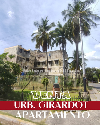 Se Vende Apartamento En La Urb. Girardot Maracay