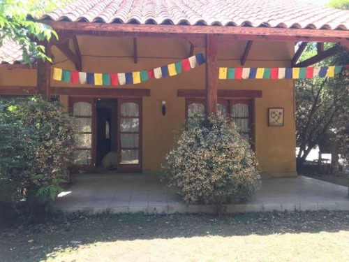 Casa Estilo Colonial En Condominio Los Ciruelos, Lo Pinto, C