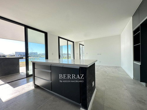 Casa Venta 5 Ambientes A La Laguna En Barrio San Matías Area 5 Escobar Lote De 974,75 M2