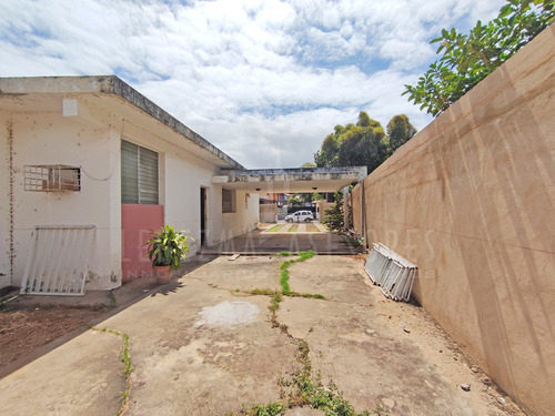 Imagen 5 de 13 de Ledezma Asesores Vende Terreno Av. Guasipati, Cerca De La Av. Táchira, Ciudad Bolívar - Venezuela