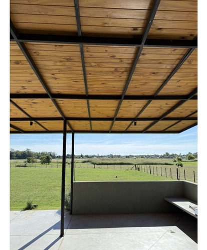 Hermosa Casa De Campo En Venta