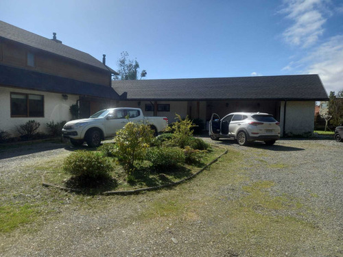 Venta De Casa En Lomas De Coihuin (71453)