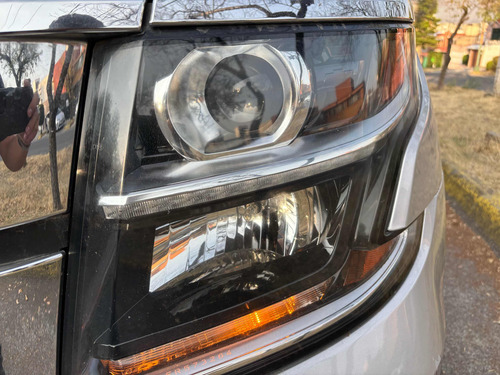 Chevrolet Suburban 5.3 Ltz V8 4wd 2da Cubo At