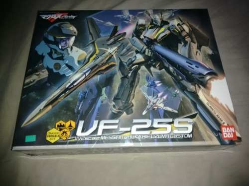 Figura de acción  VF-25F Messiah de Bandai Valkyrie Alto Type