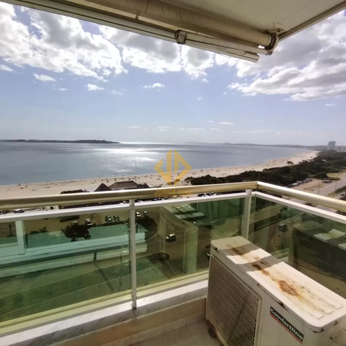 Edificio De Alta Gamma, Con Una De Las Mejores Vistas Panorámicas
