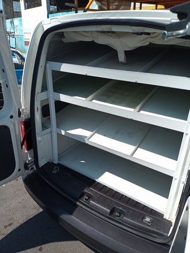 Imagen 10 de 12 de Volkswagen Caddy 2020 1.6 Maxi Mt