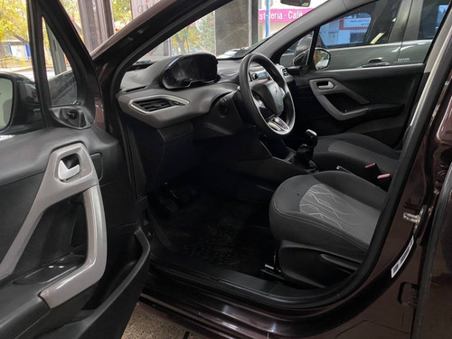 Imagen 10 de 10 de Peugeot 208 1.6 Active 5 Ptas. Año 2017.unica Mano