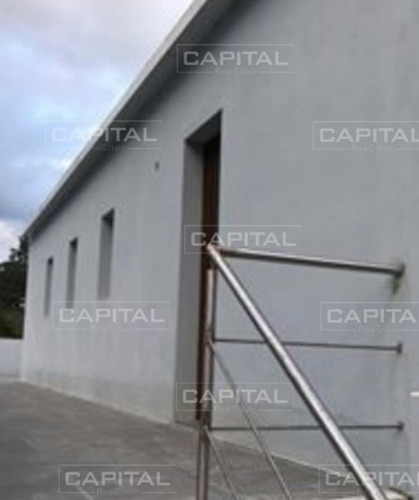 Local Comercial En Alquiler Anual En Pesos - Ref: 30097