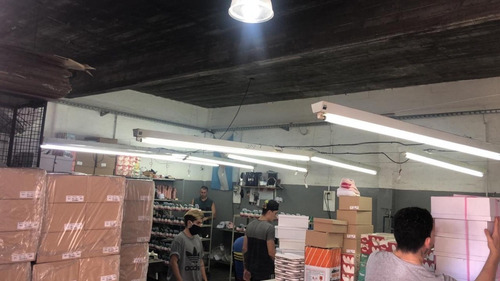 Imagen 4 de 6 de Galpón Con Vivienda