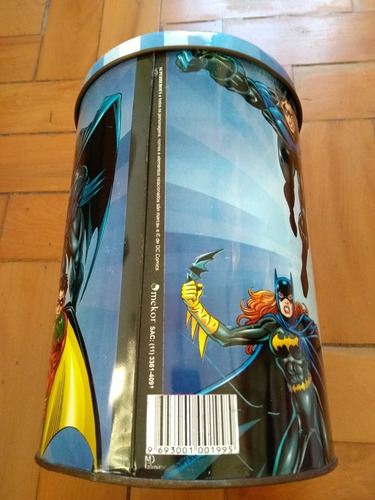 Imagem 11 de 11 de Lata Do Batman Vazia Ano 2000 Usado