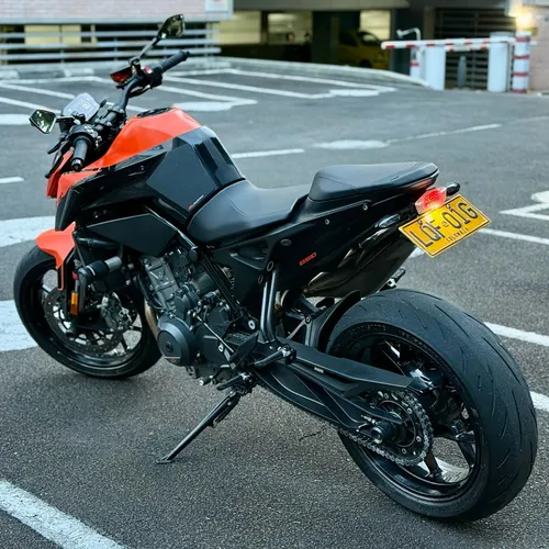 Ktm Duke 890
