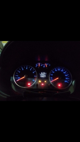 Volkswagen Voyage 2011 1.0 Vht Trend Total Flex 4p