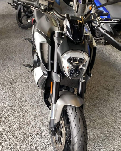 Imagen 1 de 10 de Ducati 2019