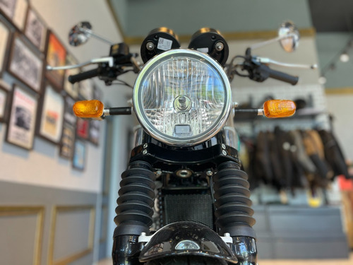 Imagen 9 de 25 de Royal Enfield Interceptor 650 - 0 Km
