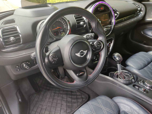 Imagen 8 de 15 de Mini Clubman 2016 5p S Hot Chilli L4/2.0/t Aut