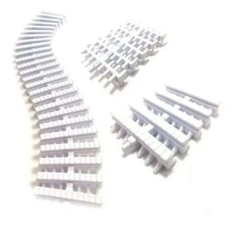 Imagem 1 de 3 de Grelha Plástica Flexível 15 Cm - Pooltec - 10 Metros Linear