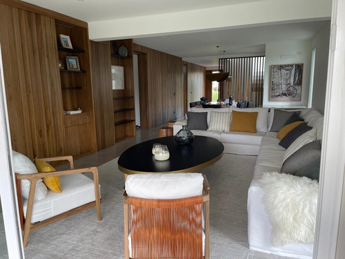 Casa En Venta En Ayres Plaza, Pilar, G.b.a. Zona Norte
