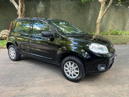 Fiat Uno Vivace/rua