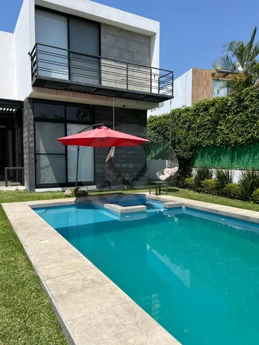 Casa En Venta En Fraccionamiento Lomas De Cocoyoc