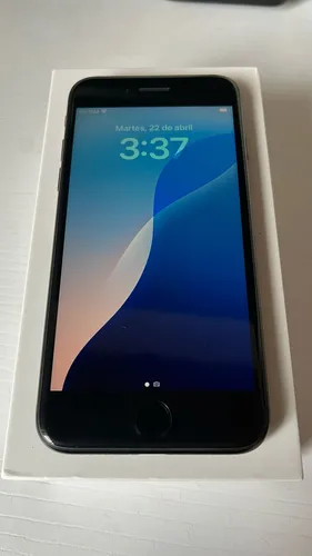 Apple iPhone SE (2da Generación) 64 Gb - Negro (Usado)