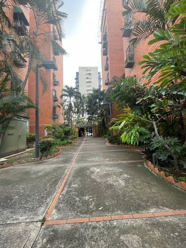 Apartamento Duplex Base Aragua