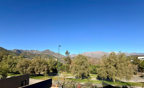 Arriendo Moderna Casa En Condominio Valle Escondido 3d+4b