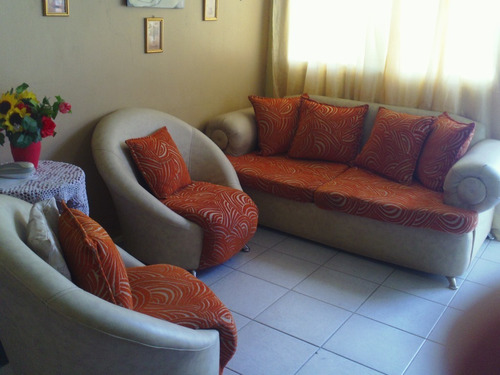 Imagen 3 de 14 de Casa En Urb Tierras Del Sol, Vía San Joaquín