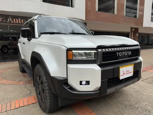 Toyota Land Cruiser Prado 2.4 First Edition At8
