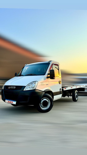 Iveco Daily 35s14 2017 Plat Guincho Completo Caminhonete
