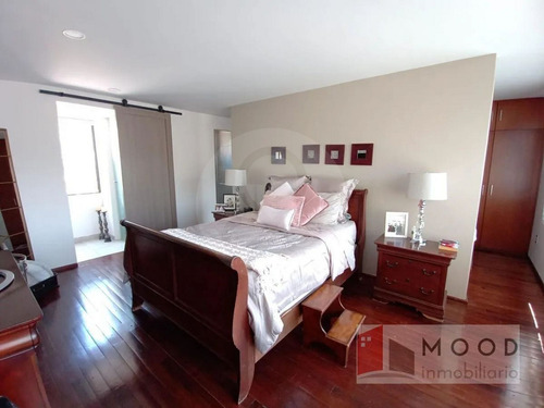 Casa En Venta En Lomas De Las Aguilas