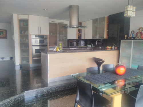 Imagen 6 de 29 de Vendo Casa 1200m2 8h/10b/4pe Macaracuay 8209